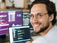 Fachinformatiker / Fachinformatikerin für Anwendungsentwicklung